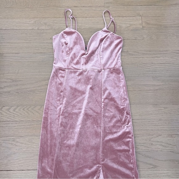 NWT Urban Outfitters Andria Velvet Bodycon Dress Size XS - Picture 8 of 15